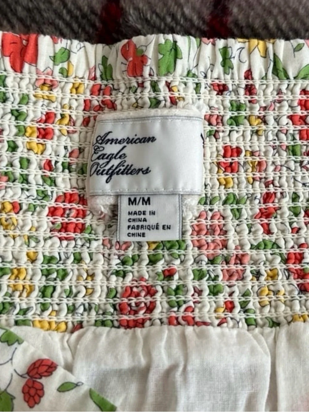 American Eagle Size Medium Floral Print Skirt with Buttons READ DESCRIPTION